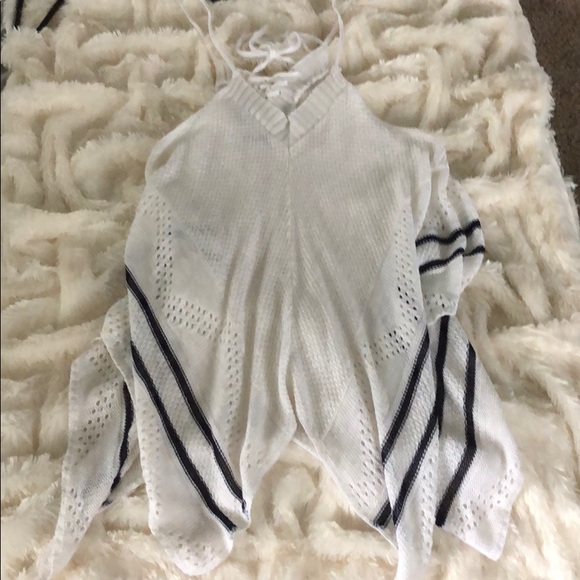 Summer blouse - Picture 3 of 4